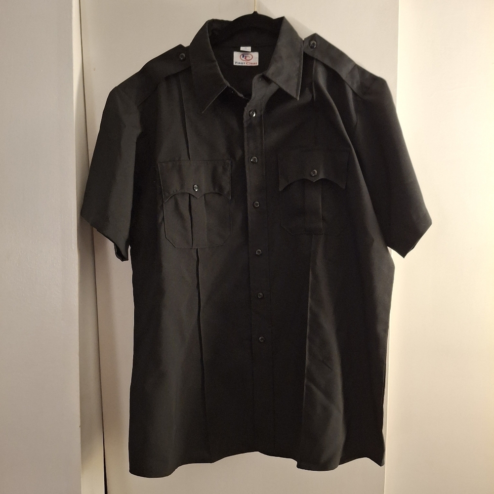 First Class Black Short Sleeve Men's Shirt